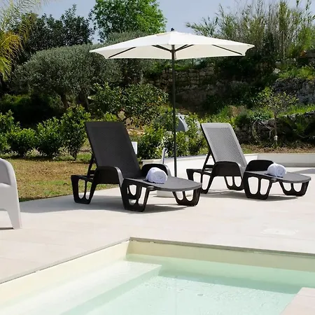 Andre With Private Pool In Val Di Vila *
