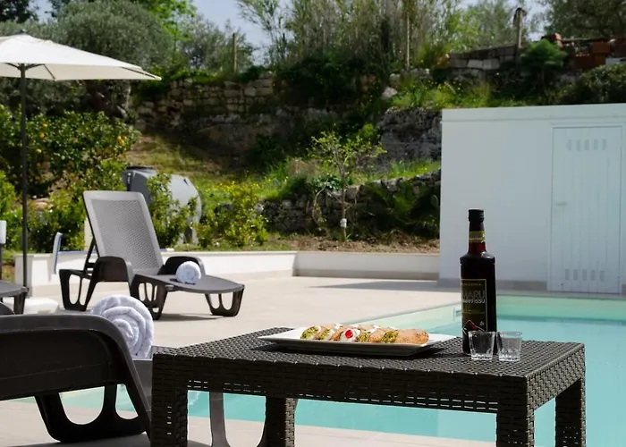 Andre With Private Pool In Val Di Villa Noto